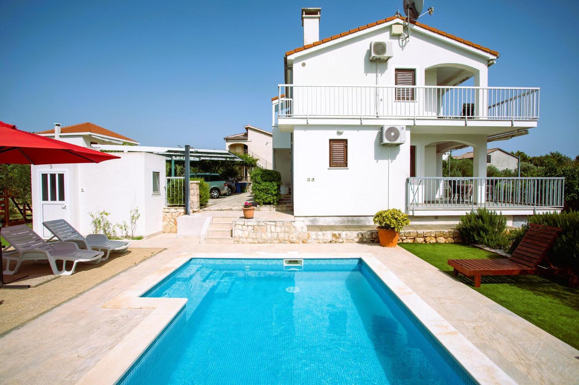 Holiday House Nena With Pool Vinišće Kültér fotó